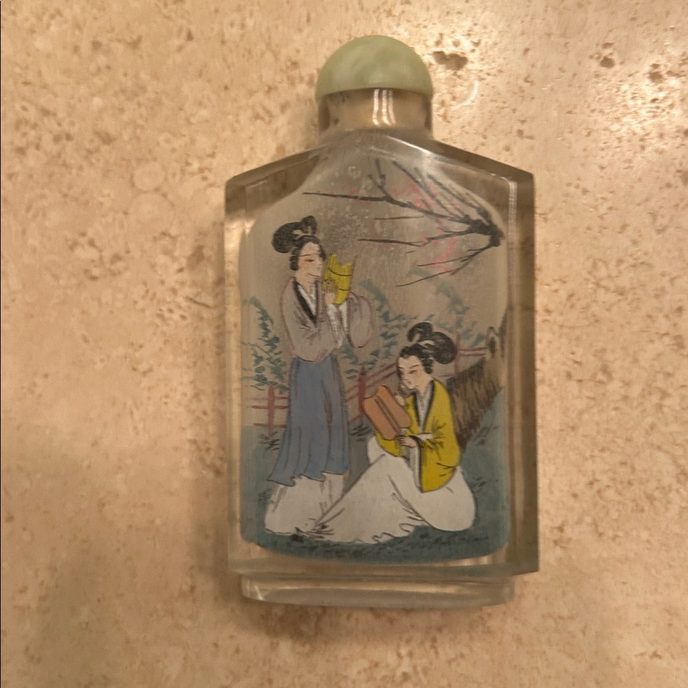 Elegant Glass Perfume Bottles Set - Picture 4 of 8